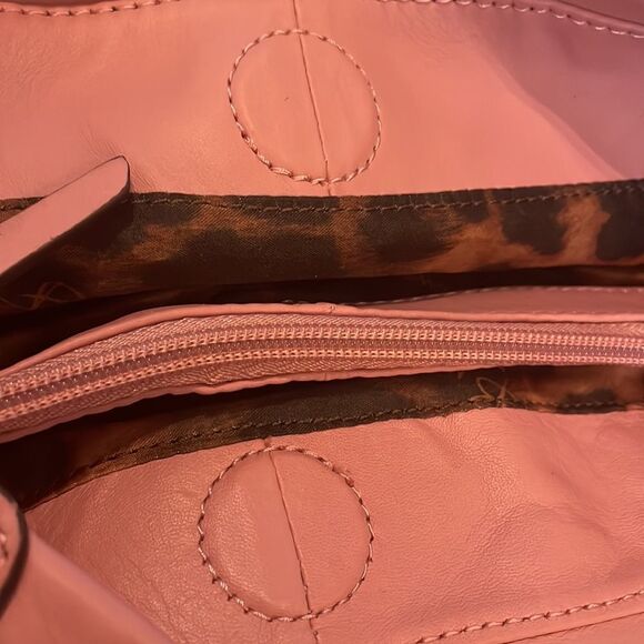 B. Makowsky Alexis Pink Fringe Leather Shoulder Crossbody Bag - Picture 11 of 12